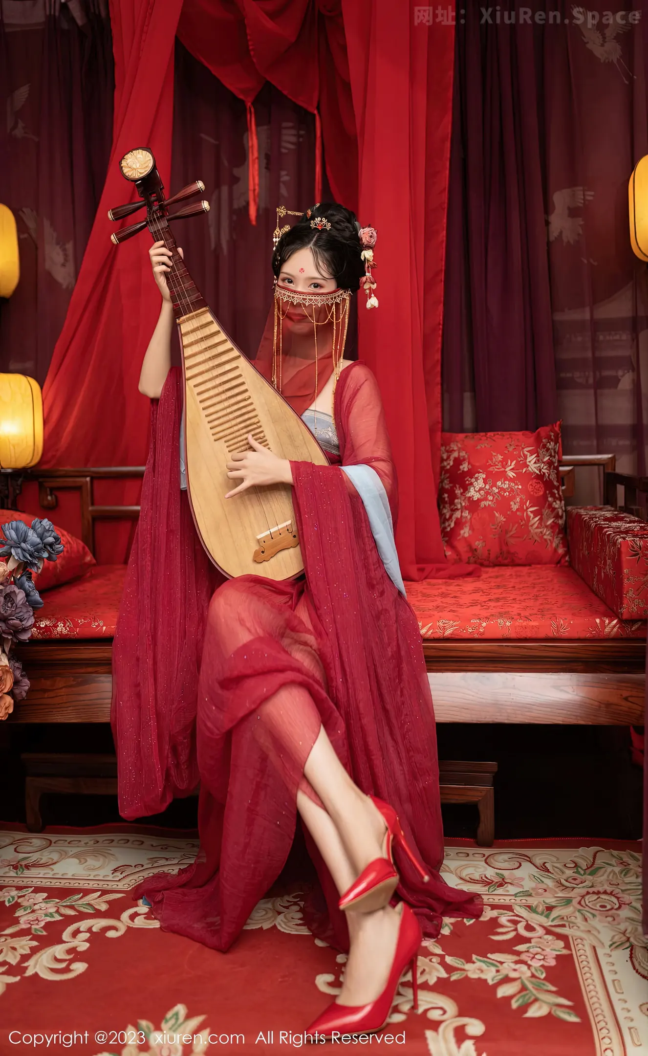 图片[2]-[XiuRen秀人网]2023.01.17 VOL.6143 田冰冰黑色透视内衣与黑丝美腿性感私房写真集-秀人网官方网站